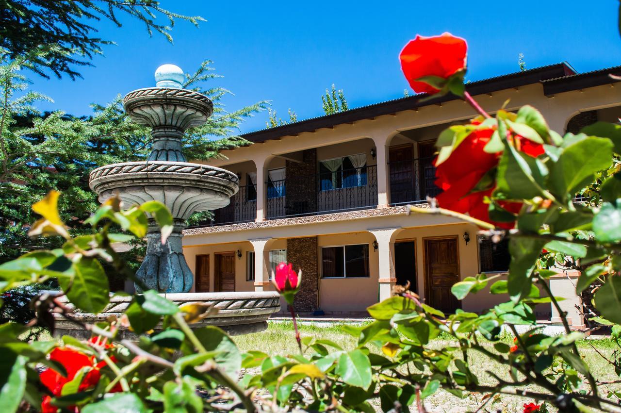 Hotel Cascada Inn Creel Zewnętrze zdjęcie